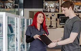 Selling your items for instant cash.png