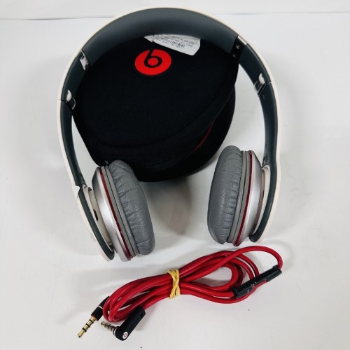 Beats By Dr. Dre Solo HD F2412 White | 044000183301 | Cash Converters