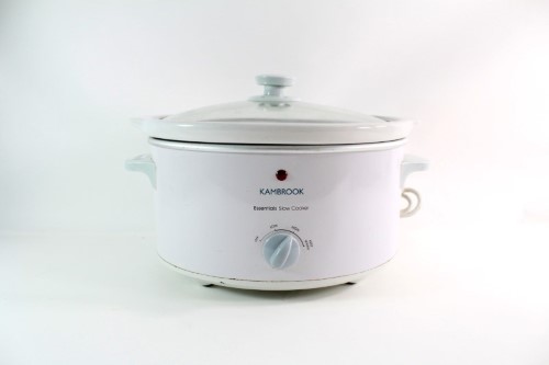 kambrook slow cooker white