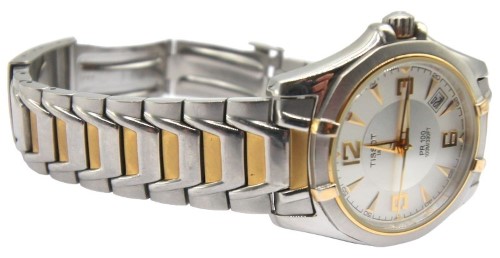 Amazon.com: Nixon A083502 51-30 Chrono A083502 All Gold Men's Watch (51mm.  Gold Watch Face/ 25mm Gold Stainless Steel Band) : Nixon: Clothing, Shoes &  Jewelry