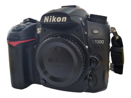 buy nikon d7000