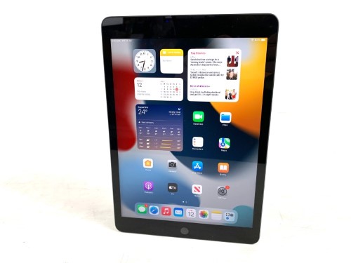 Apple iPad, 9th Gen. 256GB, Wi-Fi, 10.2 in - 分厚 Space Gray, New in Sealed  Box