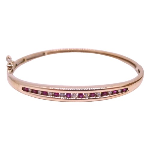 9ct Yellow Gold Bangle - 13.65G | 003300284419 | Cash Converters