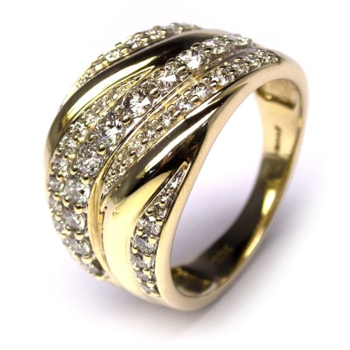 Michael Hill 10ct Yellow Gold Ladies Diamond Ring Size O½ 1ct TDW ...