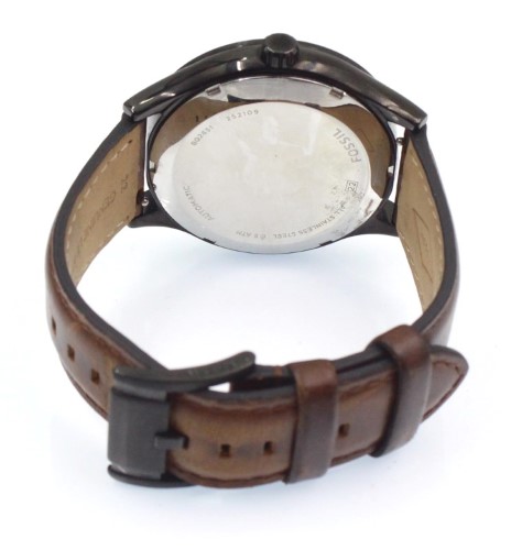 Fossil fountain gate new arrivals