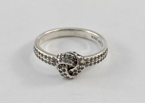 Pandora love knot deals ring