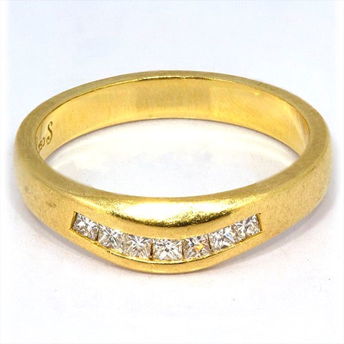 Chipped X 2 18ct Yellow Gold Ladies Diamond Diamond Ring Size N 0.21ct ...