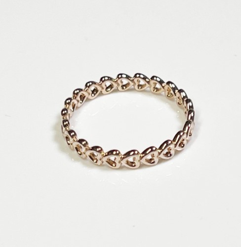 Pandora linked love 2024 ring gold