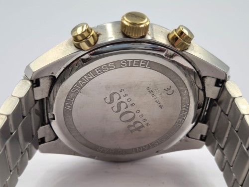 Hugo boss discount watch hb 213