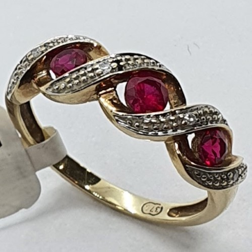 9ct Yellow Gold Synthetic Ruby Ring 9ct Yellow Gold Ladies Ring With ...