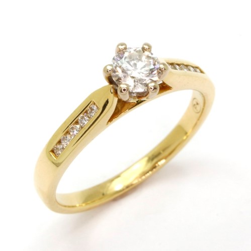 Diamond ladies outlet ring price