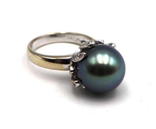 18ct Wg/Dia Pearl Ring #0 Val 18ct Pearls Ladies Ring With Stone Size O ...