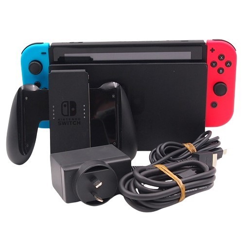 Nintendo Switch Black Hac-001(-01) | 026700215392 | Cash Converters