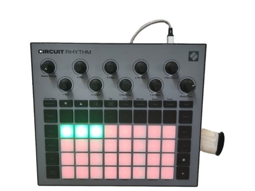 (SD付き)novation CIRCUIT RHYTHMサンプラーシーケンサー