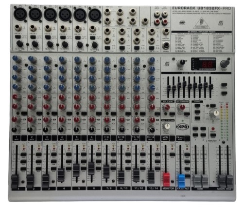 Mixer cheapest EURORACK UB1832FX-PRO