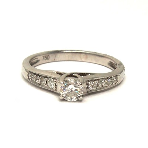 18ct White Gold Ladies Diamond Ring Size Q | 028900148732 | Cash Converters