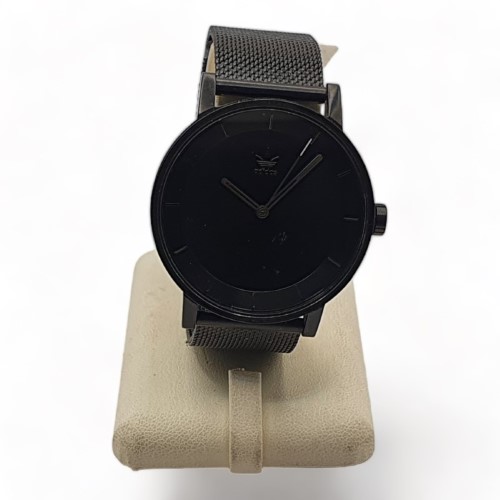 Adidas originals outlet district m1 watch