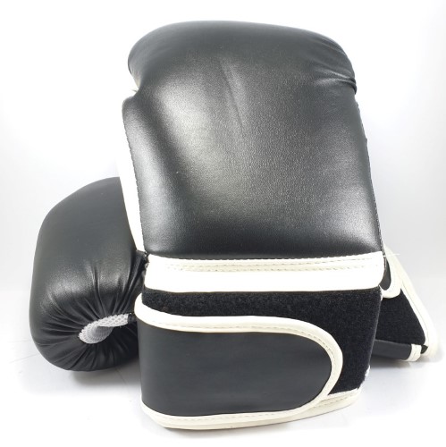 Unbranded Boxing Gloves Black | 040800387581 | Cash Converters