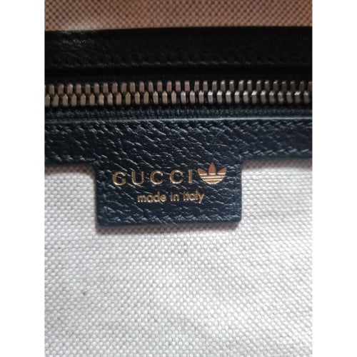 Where gucci discount is made