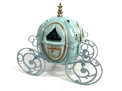 Scentsy Cinderella Carriage buy Warmer