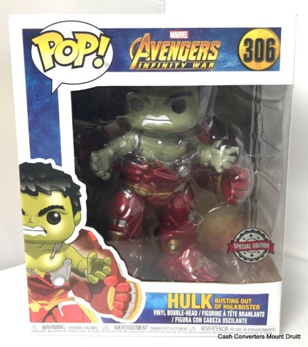 hulk busting out of hulkbuster funko