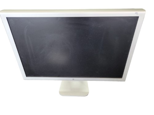 a1082 cinema hd display