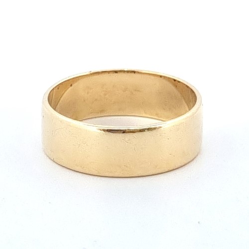 Plain Mens Wedding Band 9ct Yellow Gold Mens Ring Size V 