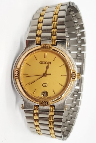 gucci 900m watch