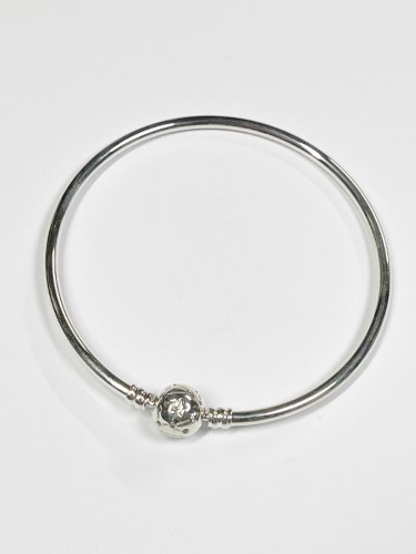 Pandora deals celebration bangle