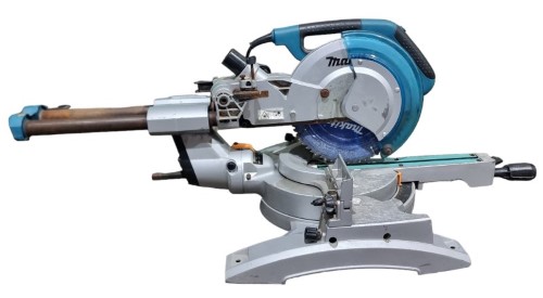 Makita 1430w 255mm slide deals compound mitre saw