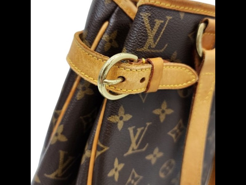Unboxing Louis Vuitton Monogram style canvas belt with Gold Buckle